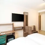 Ana Liberty, Trademark Collection By Wyndham Hotel