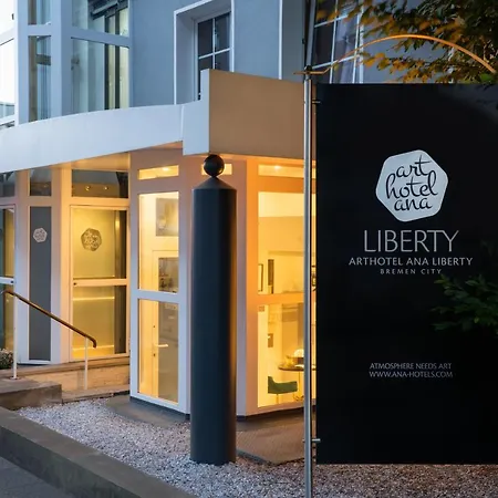 מלון Arthotel Ana Liberty