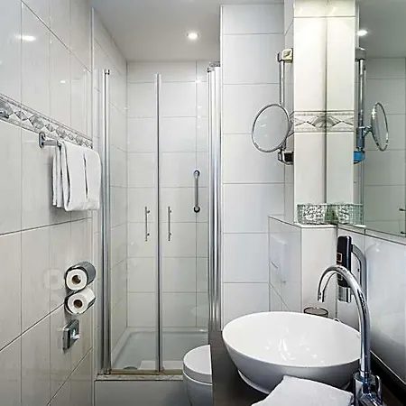 Arthotel Ana Liberty, Trademark Collection By Wyndham Hotel Brema