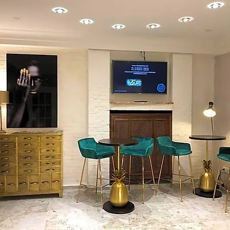 Hotel Arthotel Ana Liberty, Trademark Collection By Wyndham