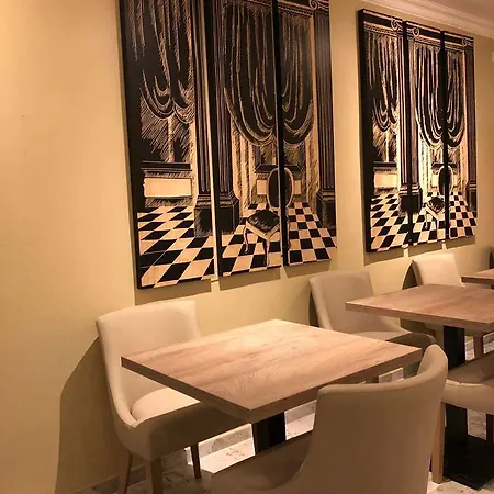 Hotel Arthotel Ana Liberty, Trademark Collection By Wyndham 3*